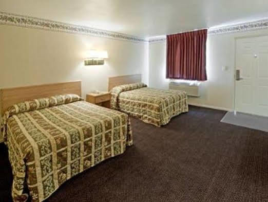 Americas Best Value Inn МакКини Екстериор снимка